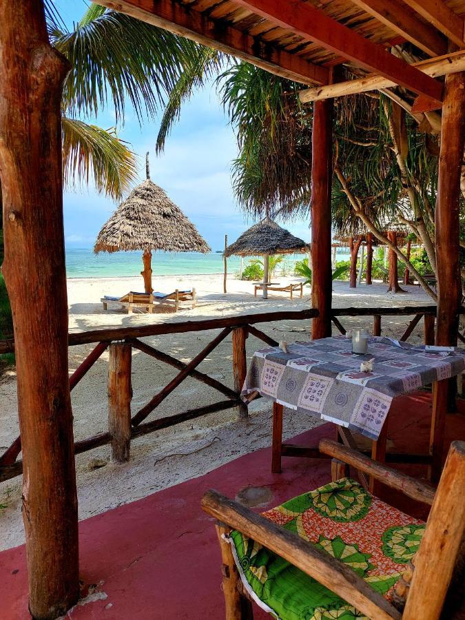 Santa Maria Coral Park Hotell Pongwe Exteriör bild