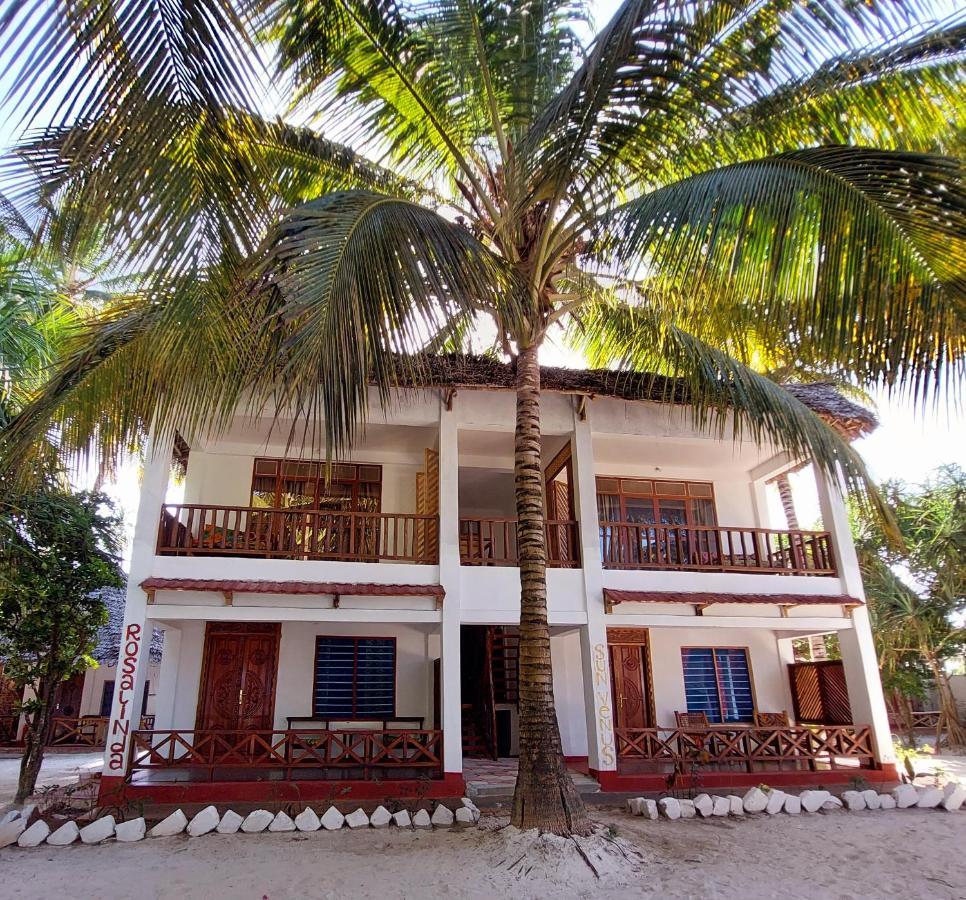 Santa Maria Coral Park Hotell Pongwe Exteriör bild