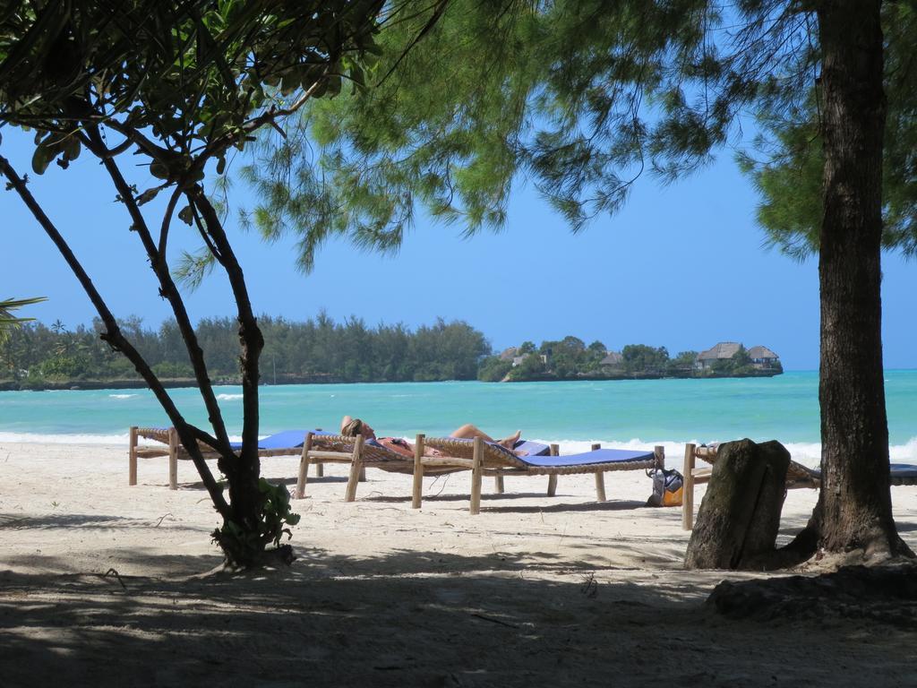 Santa Maria Coral Park Hotell Pongwe Exteriör bild