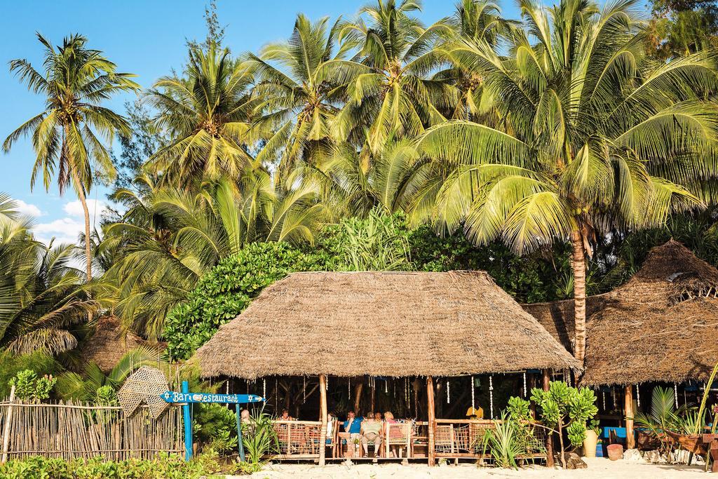 Santa Maria Coral Park Hotell Pongwe Exteriör bild
