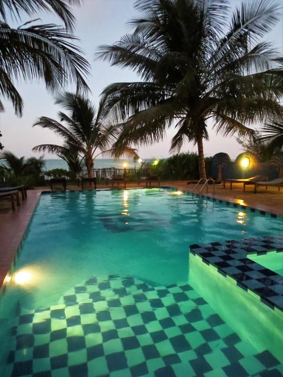 Santa Maria Coral Park Hotell Pongwe Exteriör bild