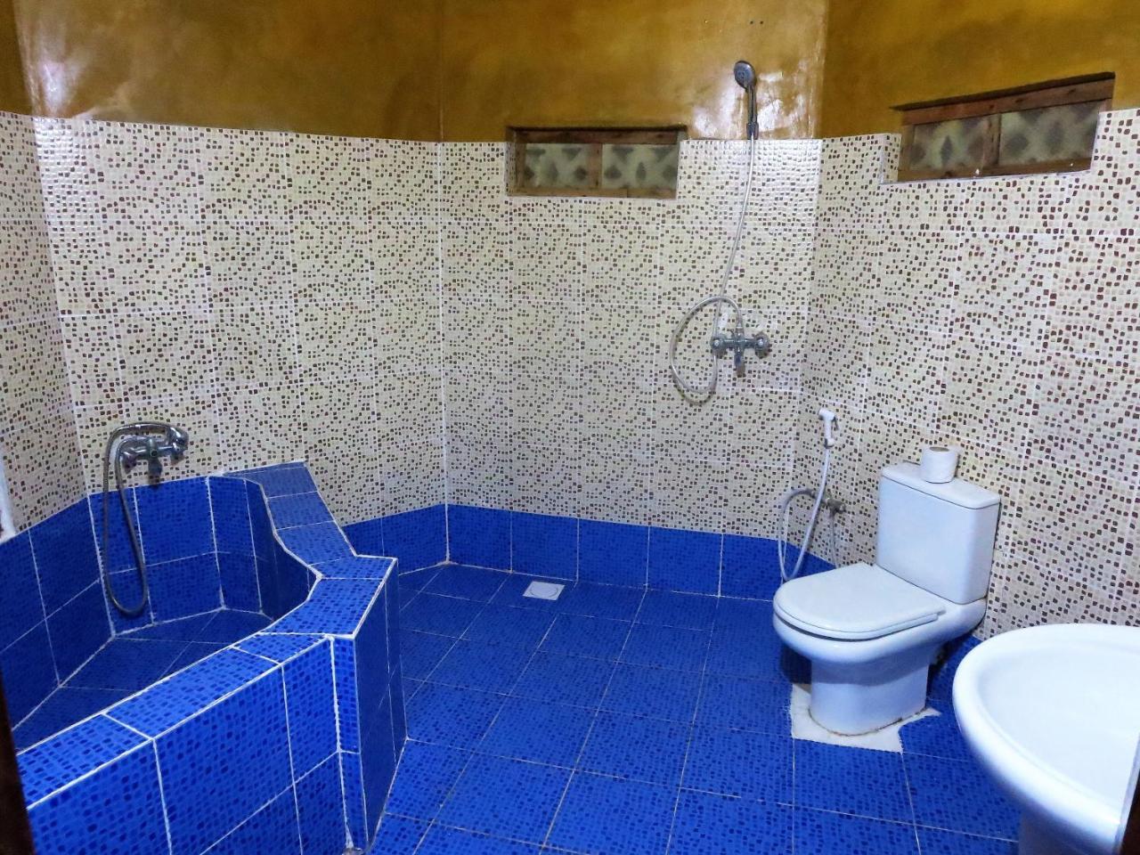 Santa Maria Coral Park Hotell Pongwe Exteriör bild