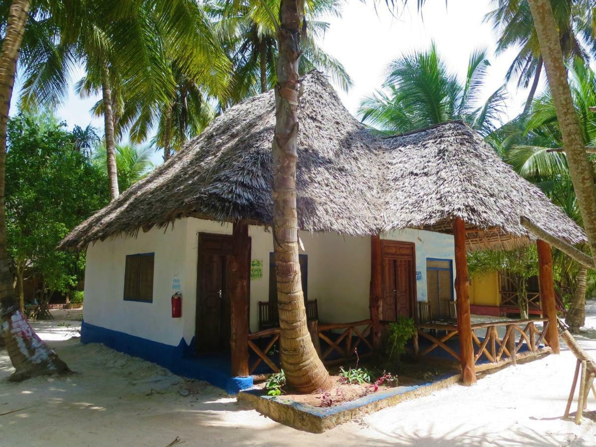 Santa Maria Coral Park Hotell Pongwe Exteriör bild